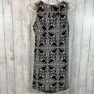 Haani women’s size small black with white decor , sleeveless